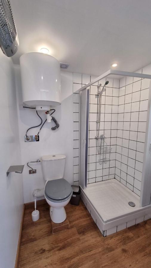 Studio En Rez-De-Chaussee - Le Petit Chateau Avesnois - Tv - Wifi - Logement Entier Avesnes-sur-Helpe Dış mekan fotoğraf